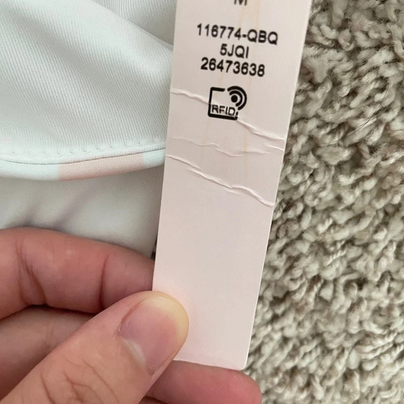 Victoria's Secret swim bottom pink and strap size in M - Picture 2 of 4